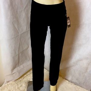 Spalding yoga pant, NWT, Size Large